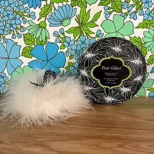 Victoria's Secret Pear Glacé Shimmer Me Sexy Body Powder & Pouf